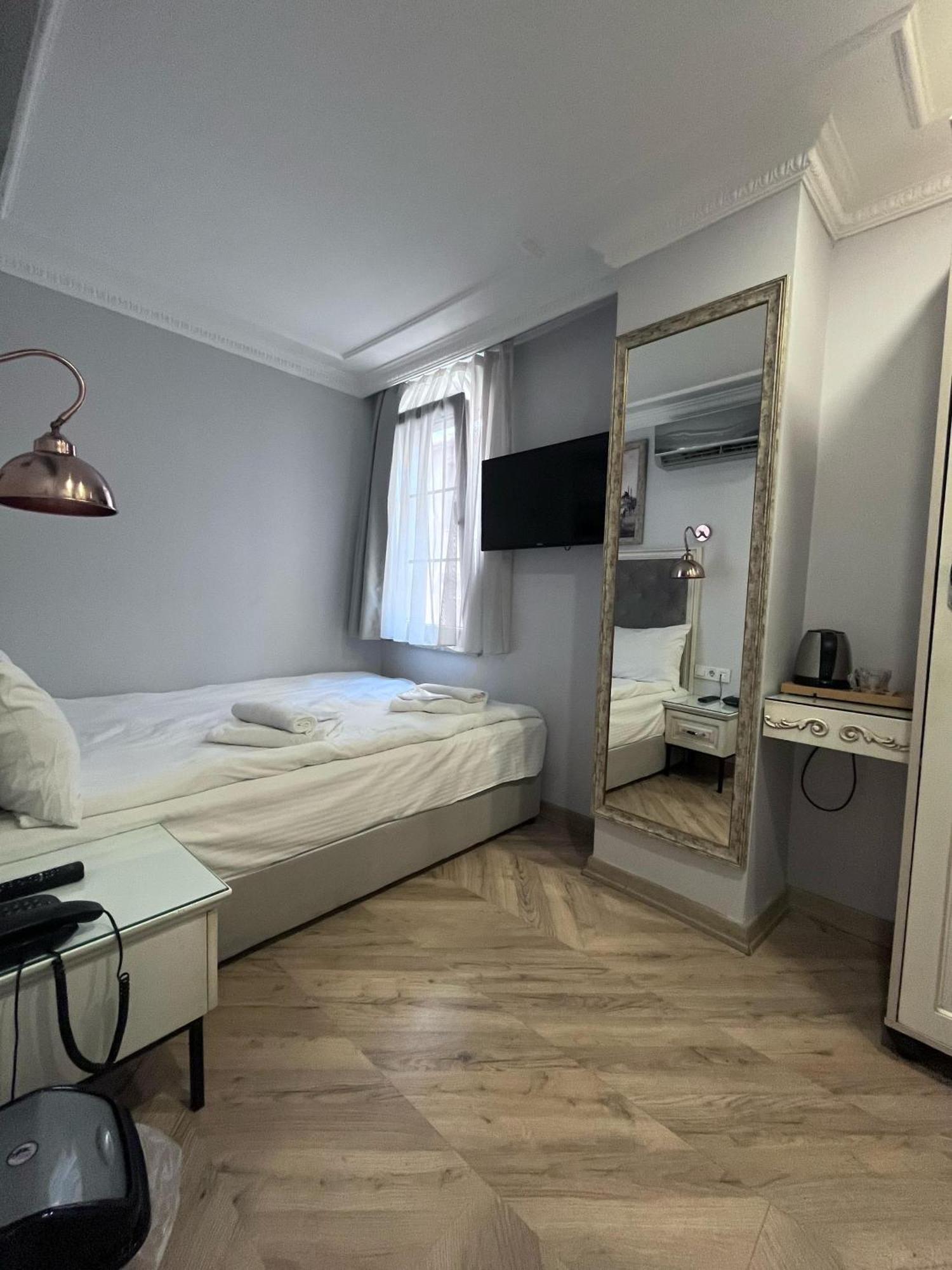 Good Night Hotel Istanbul Eksteriør billede